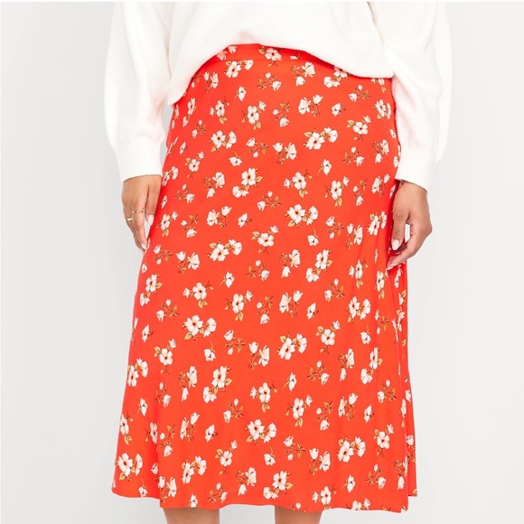 Old Navy red floral Crepe A-Line Midi Skirt - Picture 7 of 13